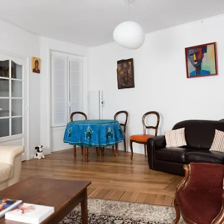 Spacious And Bright Apartmentplace De La Nation Apartment Paris